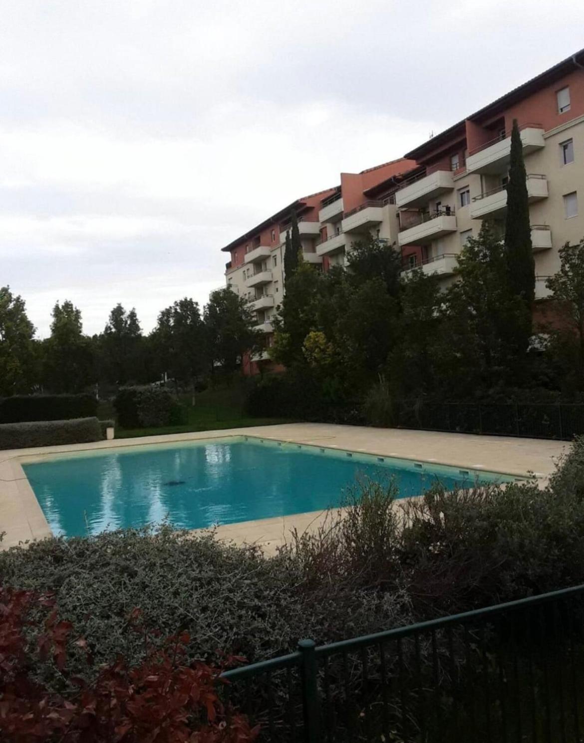 Apartment Spacieux Avec Piscine Marseille