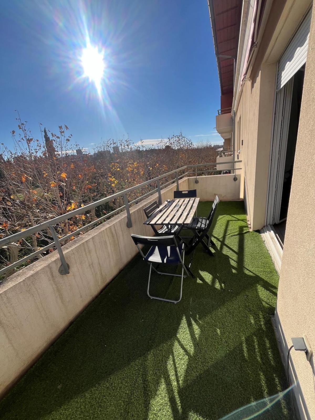 Spacieux Avec Piscine Apartment